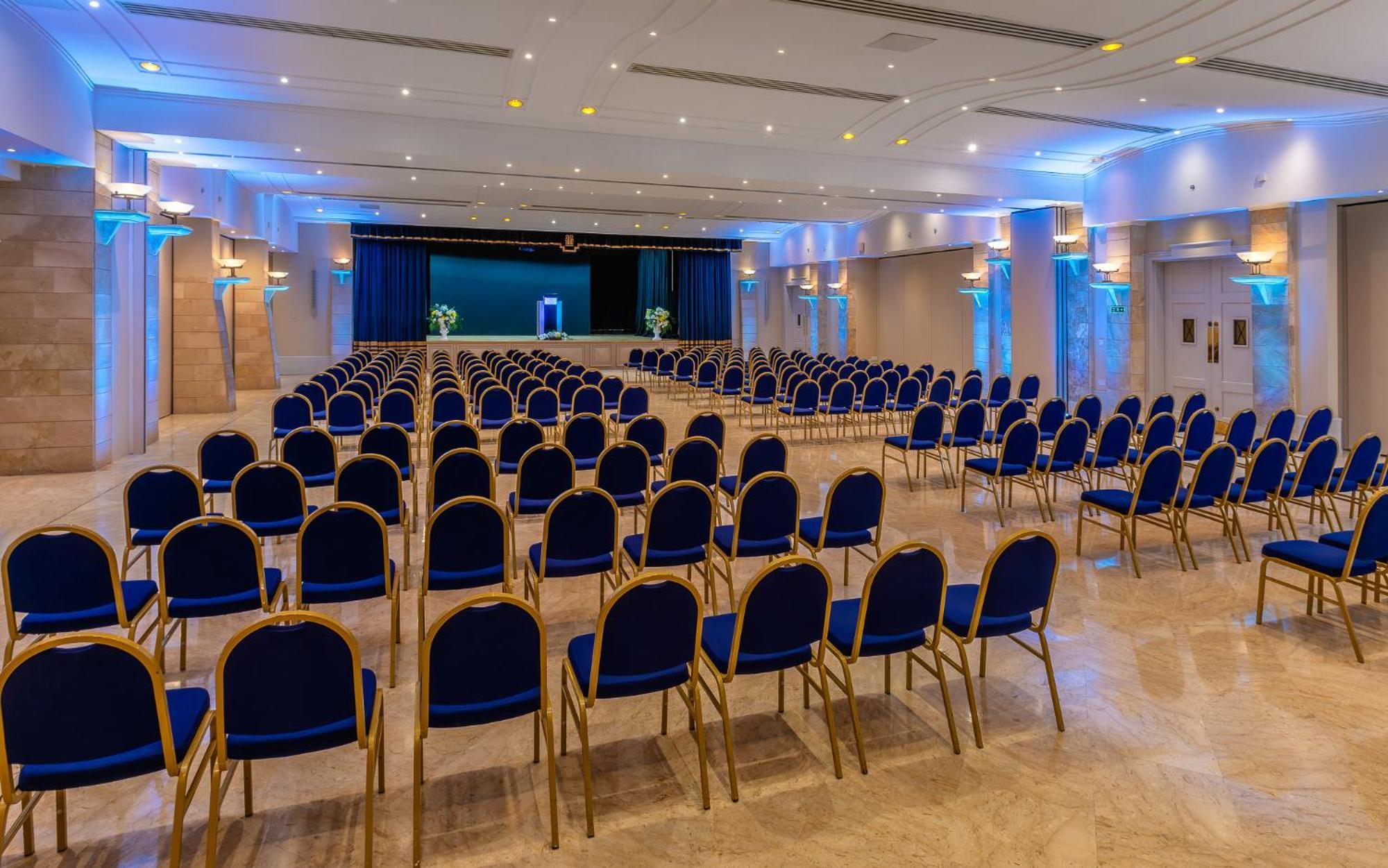 Corinthia St George'S Bay Hotel Saint Julian's Ngoại thất bức ảnh The ballroom